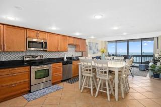 Stunning Oceanfront 2 Story Condo - Ocean City - 2