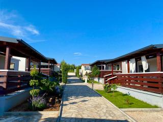 Mobile homes Kamp Maslina, Biograd na Moru - 9