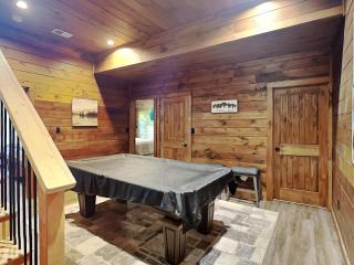 Hillside Retreat - 9