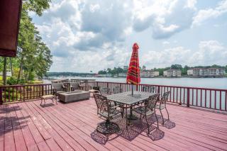 Liams Lodge-Peaceful Cabin Panoramic Lake Views - 5