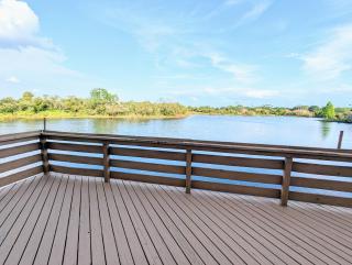 Lakefront Retreat in Winterset - 5