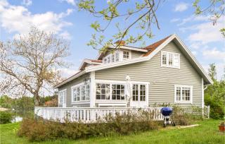 4 Bedroom Beautiful Home In Eskilstuna - 2