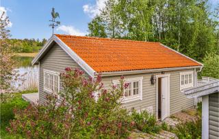 4 Bedroom Beautiful Home In Eskilstuna - Sundby - 1