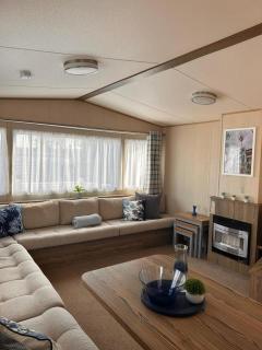 Tarka Holiday Park - Summer Breeze - Coastal Breaks - North Devon - Braunton-Barnstaple - 8