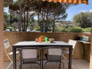 Appartement 2P avec Mezzanine, Balcon, Parking Privé - À 200m de la Plage de la Nartelle - FR-1-226-523 - Sainte-Maxime - 0