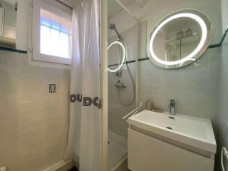 Appartement 2P avec Mezzanine, Balcon, Parking Privé - À 200m de la Plage de la Nartelle - FR-1-226-523 - Sainte-Maxime - 5