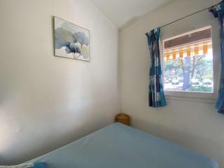 Appartement 2P avec Mezzanine, Balcon, Parking Privé - À 200m de la Plage de la Nartelle - FR-1-226-523 - Sainte-Maxime - 4