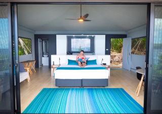 Swell Lodge's Luxury Eco-Chalet #1 - Flying Fish Cove - 5
