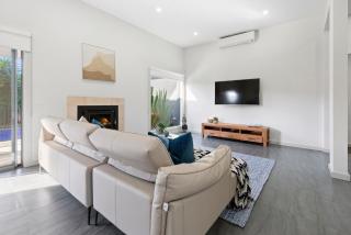 Salt Life - Luxury Blairgowrie Accommodation - 4