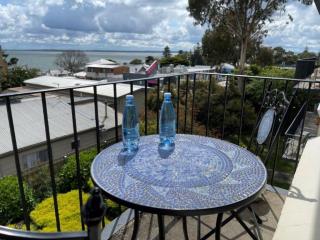 9 of 9 Warley Ave - Cowes - 6