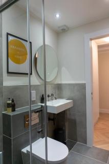 Combie Lane Apartment - 5