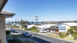 1 - 2a Link St, - Yamba - 0