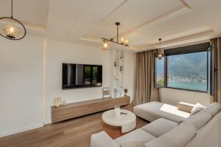 Lux Grand Apartment Kotor - 9