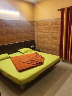 HOTEL YUVRAJ - Haldwāni - 3
