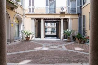 San Babila - Studio - Milan - 1