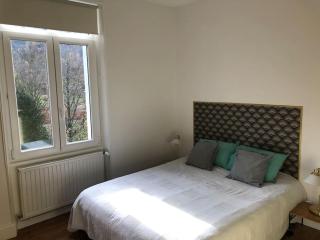 Logement dans maison de style - La Bresse - 3
