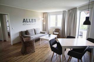 strandnah mit Balkon, gratis Nutzung vom AHOI Erlebnisbad und Sauna in Sellin - Strandhaus Mönchgut FeWo16 - Lobbe - 7