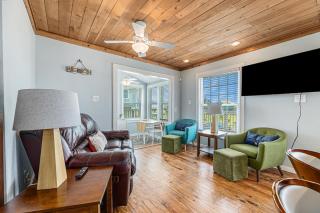 Captain Dan's Beach House - Galveston - 0