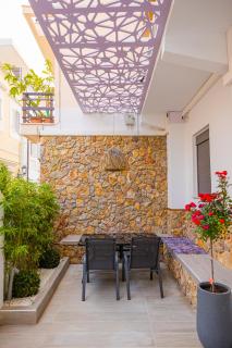 City Compass Luxury Suites - 5