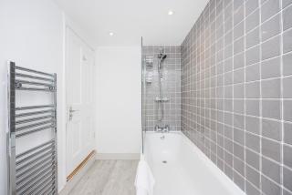 WelcomeStay Colliers Wood Two Bed Apartment - Home Away from Home - London - 1