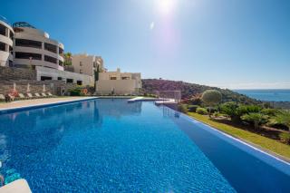 Moderno apartamento vacacional con increbles vistas al mar con spa y gimnasio - Marbella - 6