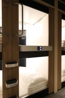 Cabin & Capsule Hotel J-SHIP Osaka Namba - Osaka - 6