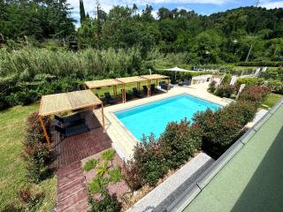 Le Village Sarzana - 9