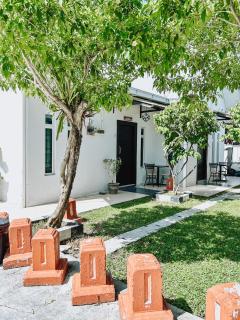 Belukar Lodges Private Homestay - Pantai Cenang - 7