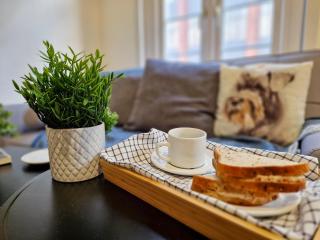 Spacious room with sofa - Londra - 3