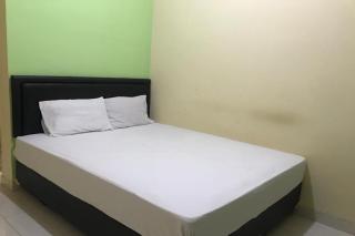 OYO 92608 Penginapan Mc Lodge - Labuan Bajo - 9