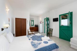 TA PLAGIA accommodation - Anafi - 4