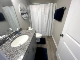 Brand NEW HOME mins to airport - Atlanta - 2