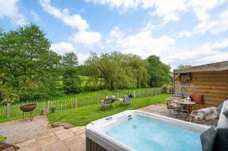 Cherry Blossom, Devon Hideaways - Kenton - 8