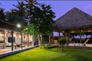 Boutique Villas Complex Sensation Tabanan - Tabanan - 2