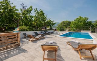Amazing Home In Vrgorac With Wifi - Vrgorac - 1