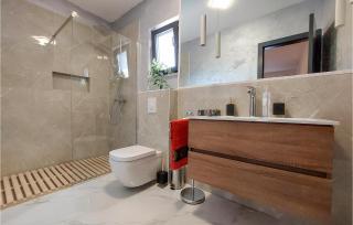 3 Bedroom Nice Home In Nedescina - 2