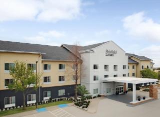 Fairfield Inn & Suites Denton - Denton - 9