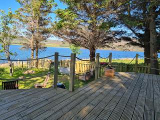 The bay ,luxury shepherds hut, - Dundonnell - 9