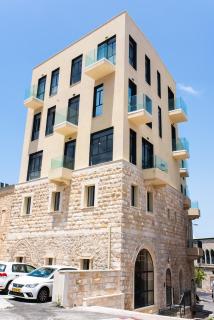 PORT CITY HAIFA - Flea Market Luxury - 0