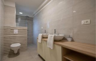 Cozy Home In Grubine With Wifi - Grubine - 4