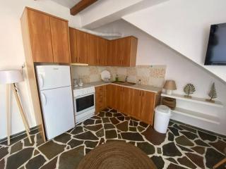 red2 guest house - Flampouria - 6