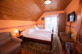 Farkas Guesthouse - Balatonszentgyörgy - 2