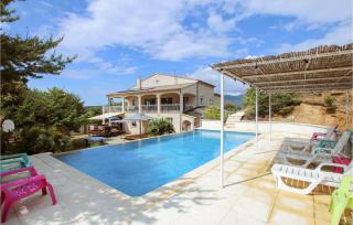 Lovely Home In Rousset Les Vignes - Rousset-les-Vignes - 0