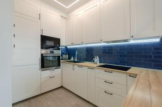 Petrovdom in panoramic view apartment nearby Central Railway Station in RC Kvartet - Kiev - 1