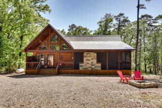 Broken Bow Cabin with Hot Tub and Outdoor Fireplace! - Broken Bow - 0