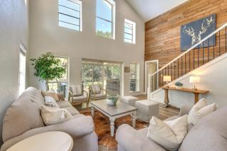 Gorgeous Palo Pinto Home with Private Hot Tub! - Palo Pinto - 0