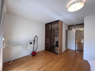 White Homes 37 • Central Point - Podgorica - 4