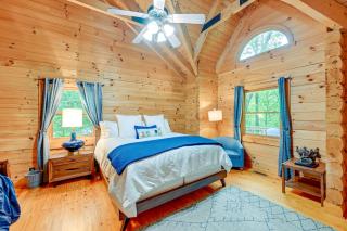 Scenic Blue Ridge Cabin Rental with Resort Amenities - Sapphire - 2