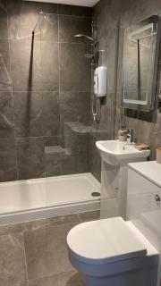 Church inn en-suite rooms with Wi-Fi - Moorside - 7