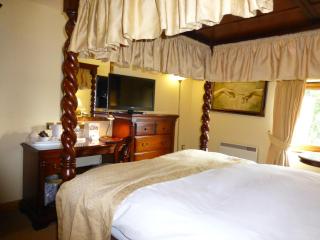 Camden Arms Hotel - 1